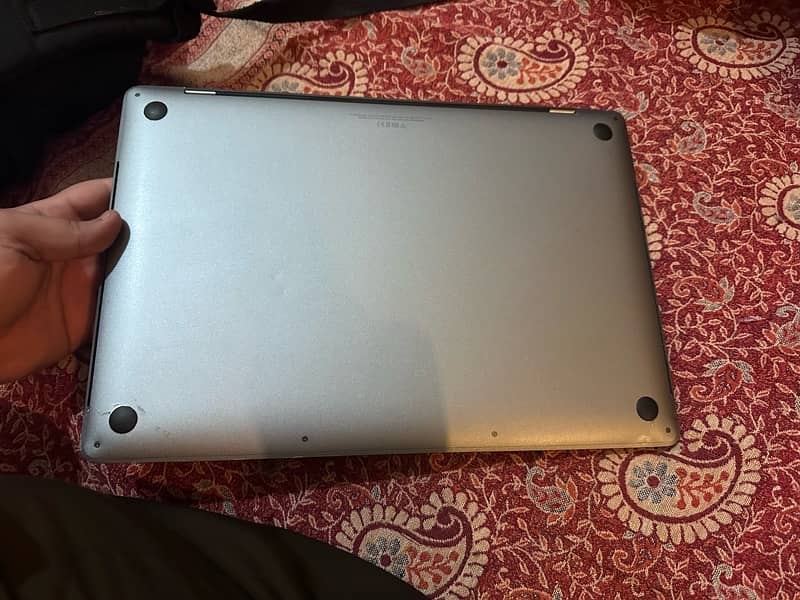 Apple Macbook Pro 2019 15.4inch 3