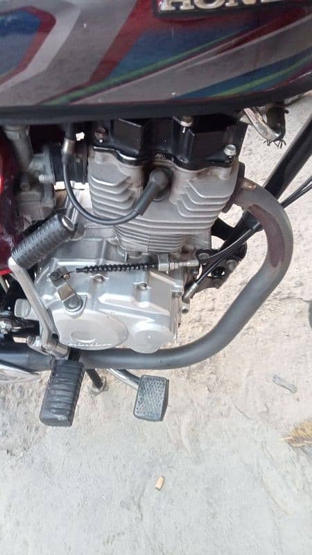 Honda 125 good condition 4