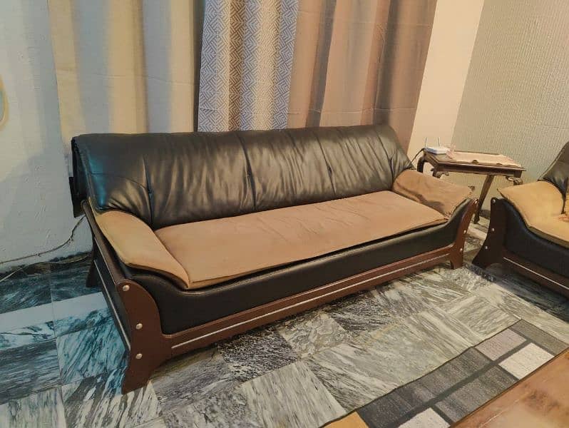 6 seater 3 -2 -1 sofa set In good condition 2