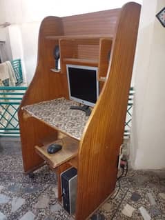 Computer full set with table