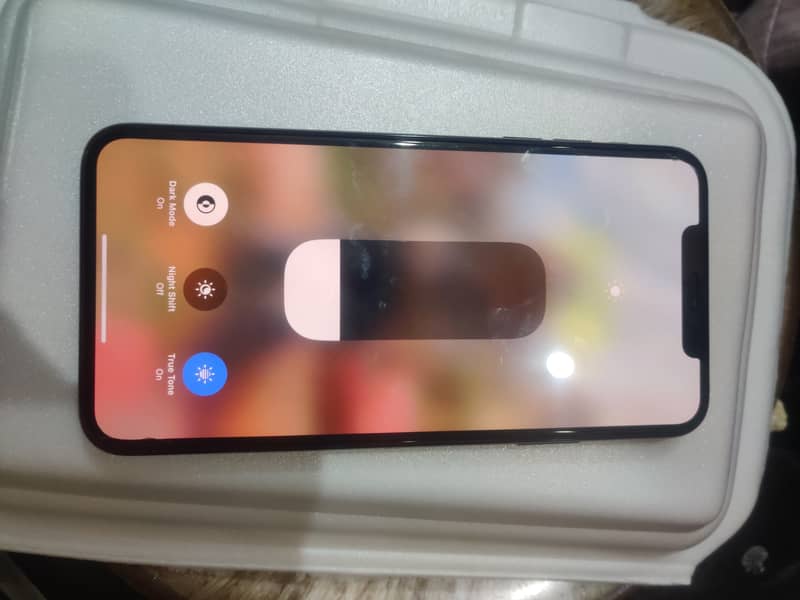 Apple iPhone 11 Pro Max Midnight Green 1