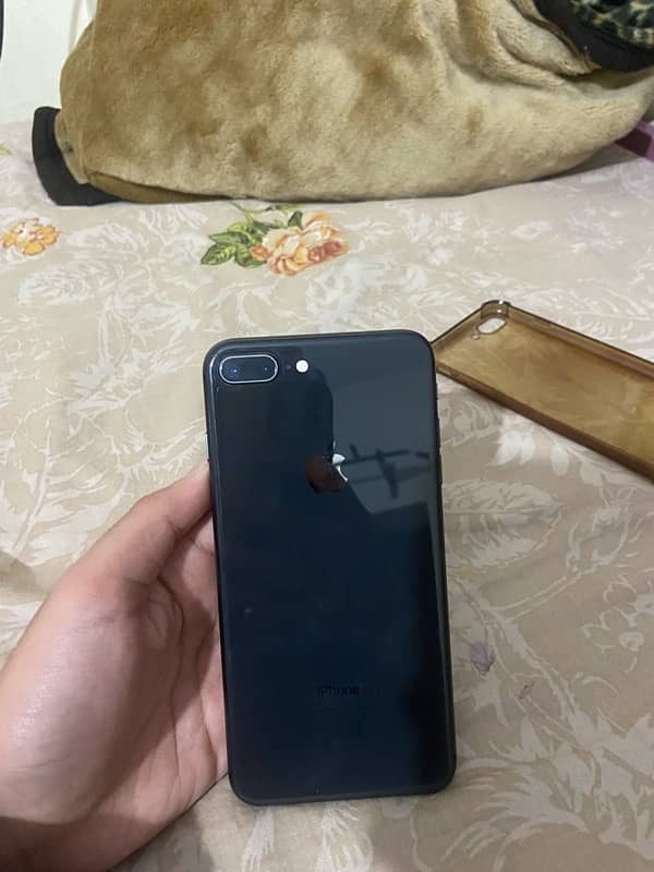 iPhone 8 Plus black colour glass back 0