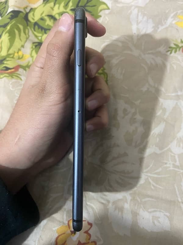 iPhone 8 Plus black colour glass back 7