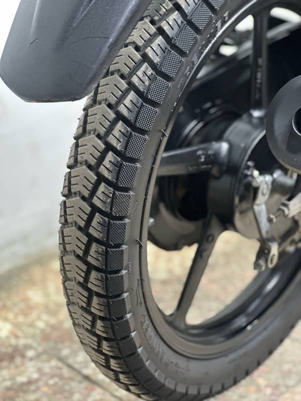 yamaha ybr125g 2021 model ( low millage ) 6