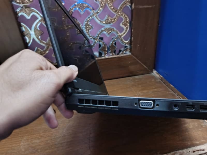 Lemovo T440p laptop 5