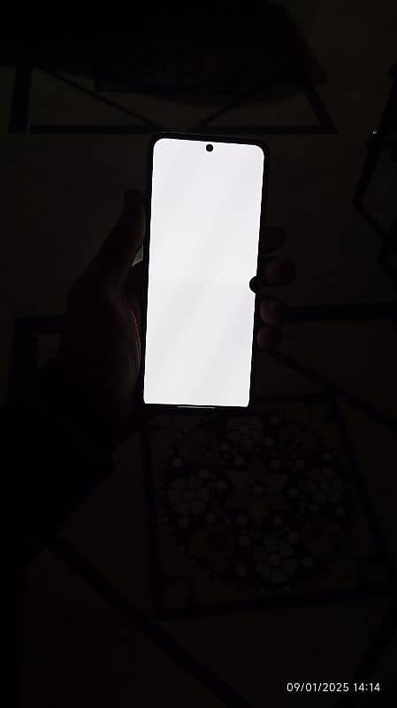 Samsung Z Flip 3 5g Read Ad 4