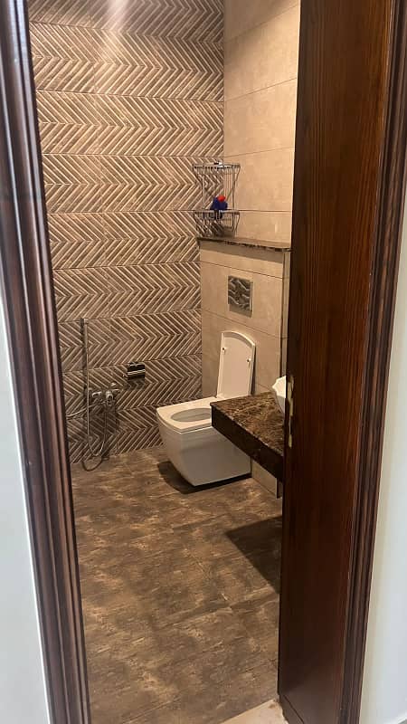 Bahria Enclave 10 marla upper portion available for rent 10