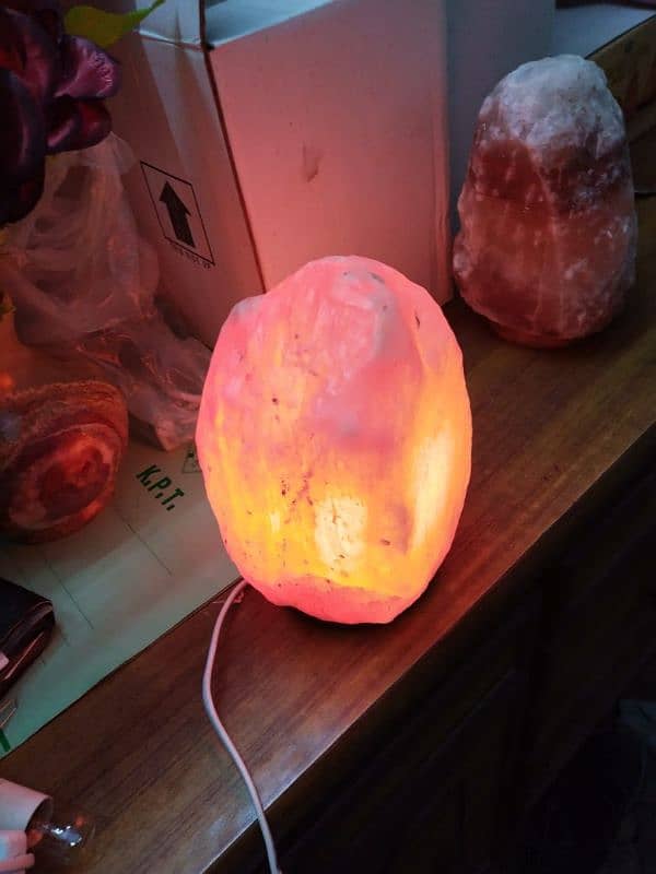 Himalayan Pink Salt Lamps 0