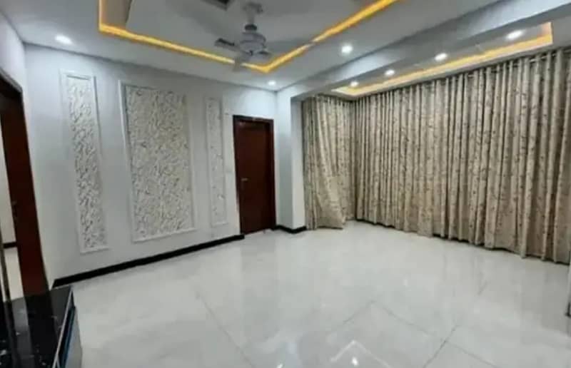 G-11/4 PHA D-Type Fully Renovated Tile Floor Flat For Sale 4