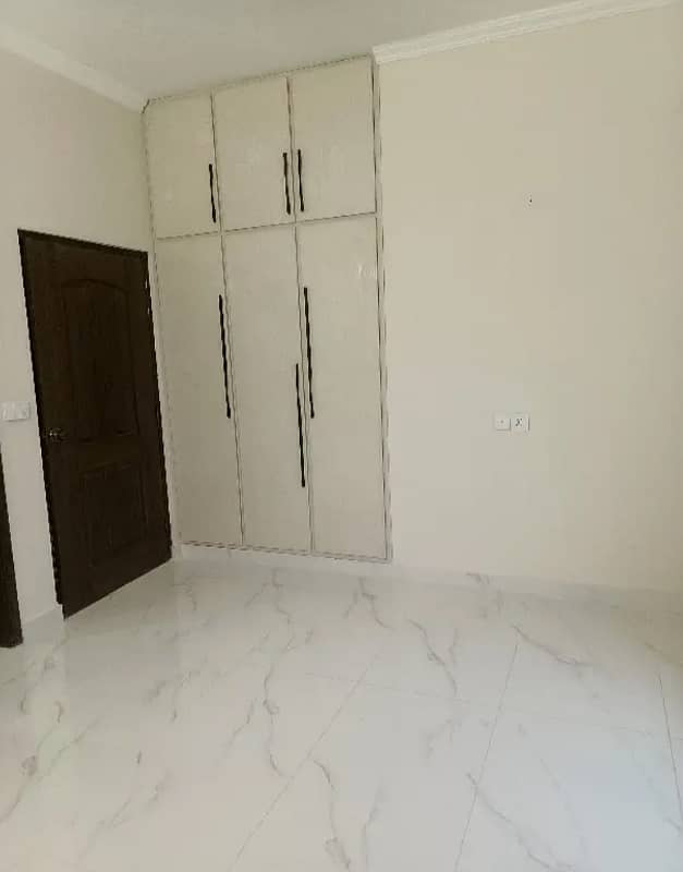 Brand New Luxury Apartment Warda Hamna 4 , Flat For Sale G-11/3 5