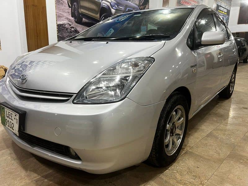 Toyota Prius 2007 import 2012 outclass car 3