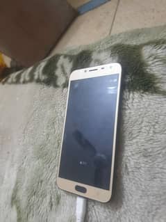 Samsung phone j4