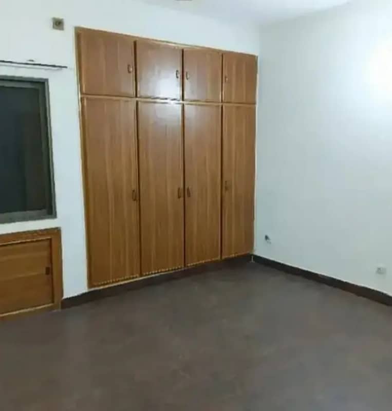 G-11/4 PHA C-Type First Floor Flat For Rent 11