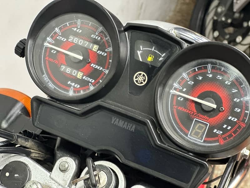 yamaha ybr125g 2016 japniess model ( low millage ) 5