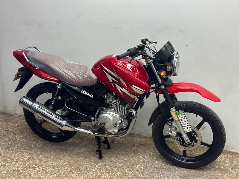 yamaha ybr125g 2016 japniess model ( low millage ) 8