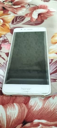 Honor 8 White Color