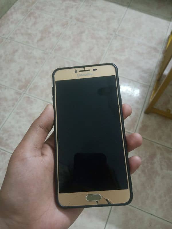 Samsung Galaxy C7 0