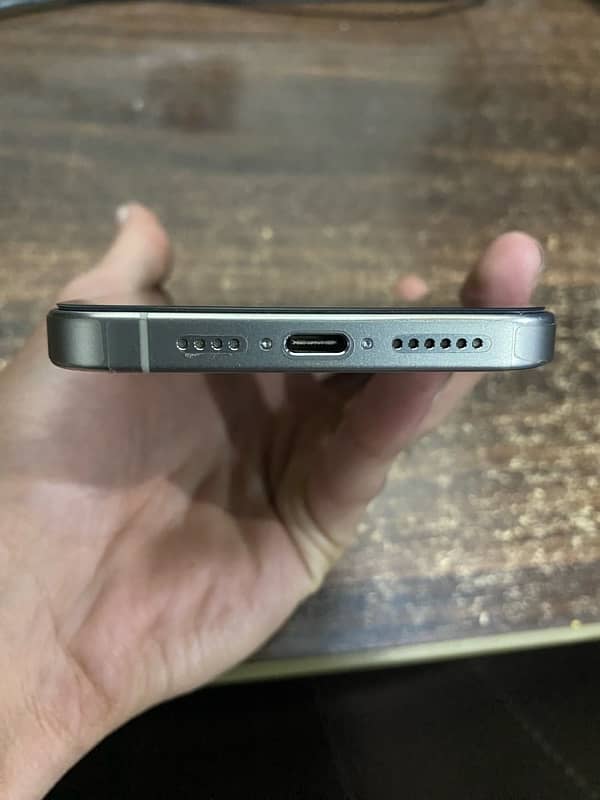 iphone 15 pro max 256gb NON PTA 2