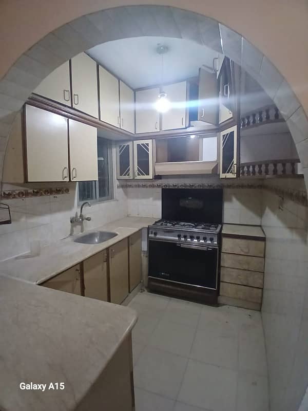 bungalow 120 sq. yd one unit for sale in johar 0