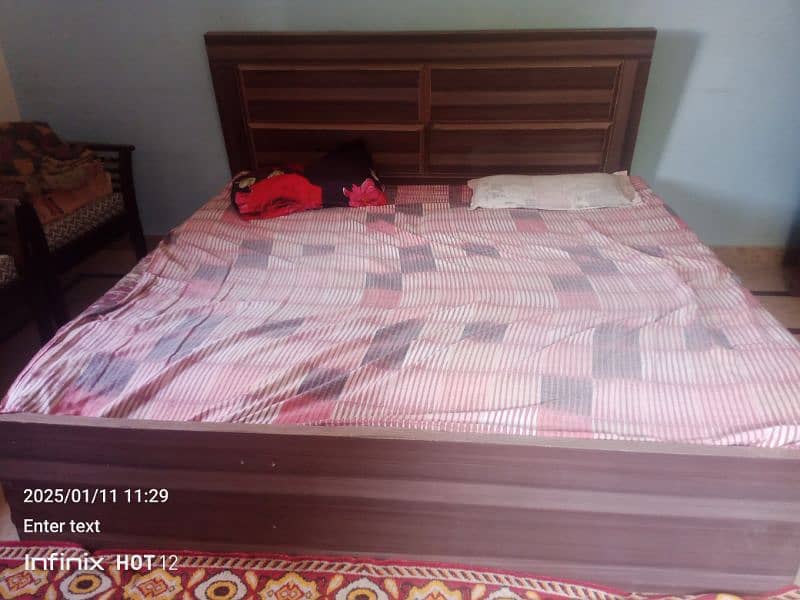 King Size both size storage bed for urgent sale 1