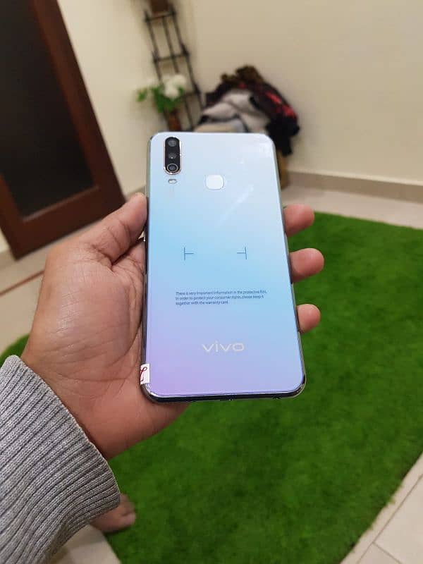 I selling my vivo y17 fresh kit 8gb ram 256gb rom 2