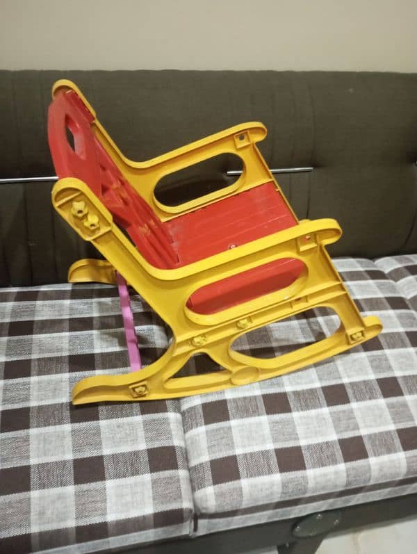 Relaxing chair 7