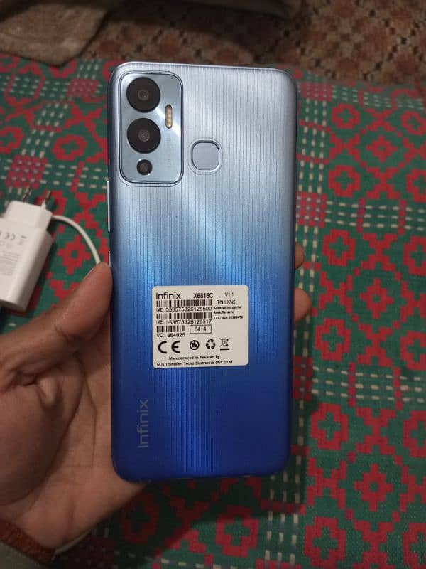 infnix hot12 play. 4gb. 64gb. with charger . call. Whatsapp. 03021071232 4