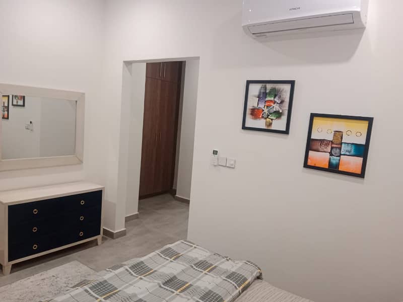 2 BHK luxury furniture apartment Stay Daily basis 2