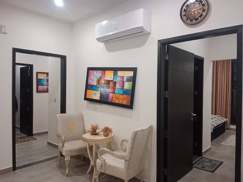 2 BHK luxury furniture apartment Stay Daily basis 12