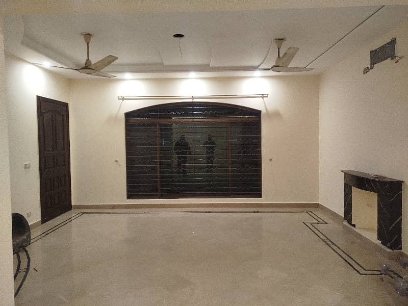 1 KANAL NEW HOUSE FOR RENT IN JOHAR TOWN LAHORE 14