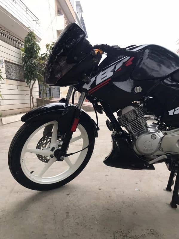 YBR 125 Japanese Variant 0