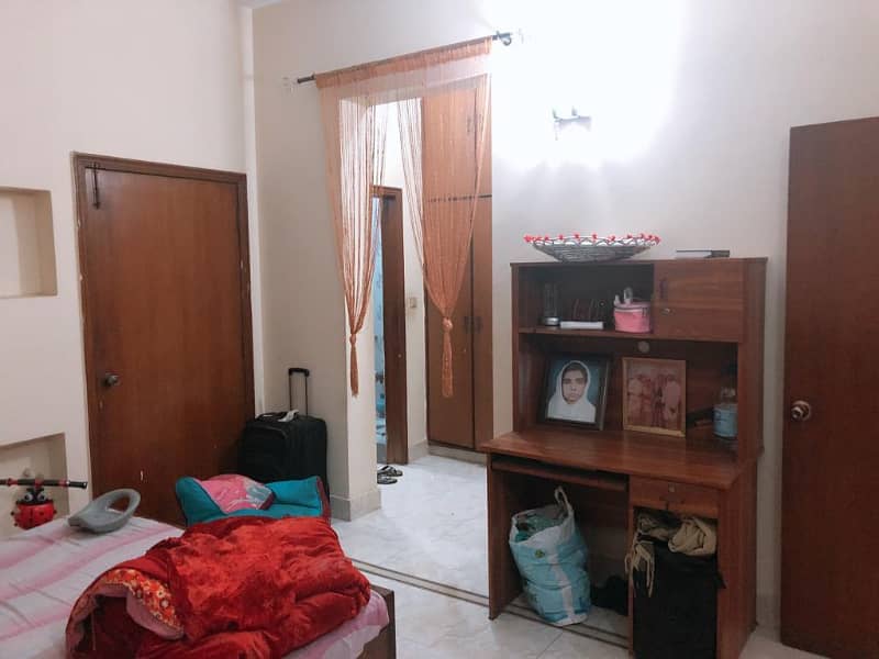 2-Bed Lounge Furnished 2nd Floor Available on Rent in Cavalry Ground on Daily & Monthly Base Rent 4