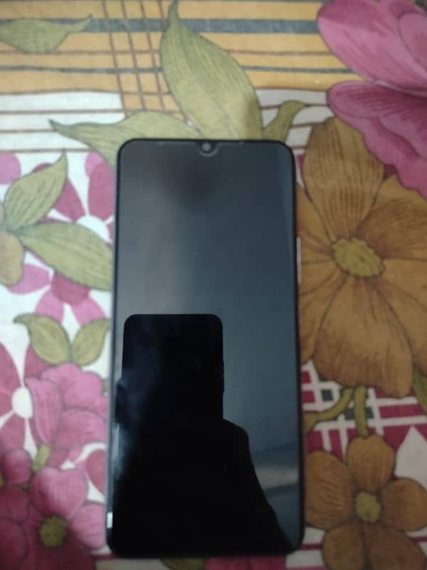 vivo y 20 10 by 10 condition 4gb 64 gb 0