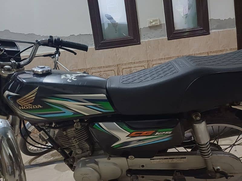 Honda 125 Lush Condition o3o417654o8 2