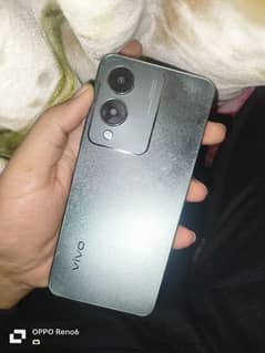 Vivo Y17s