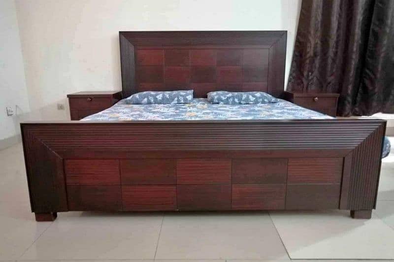 double beds available in full whole sale price 7