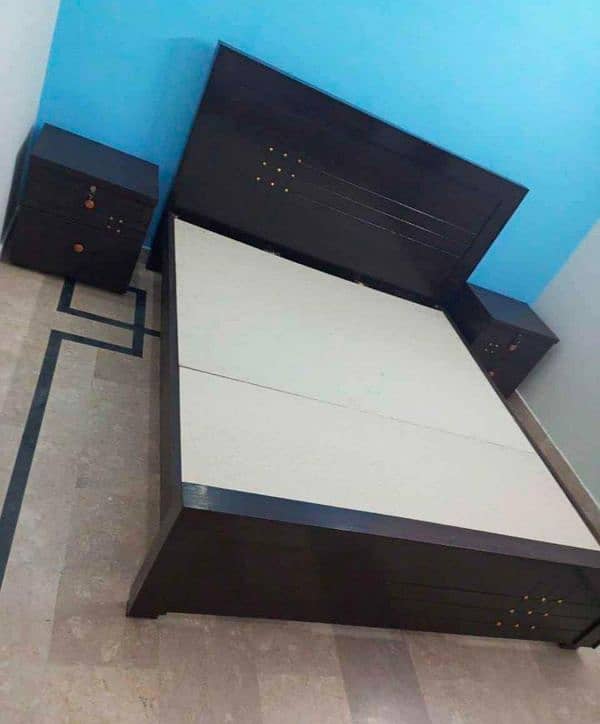 double beds available in full whole sale price 9