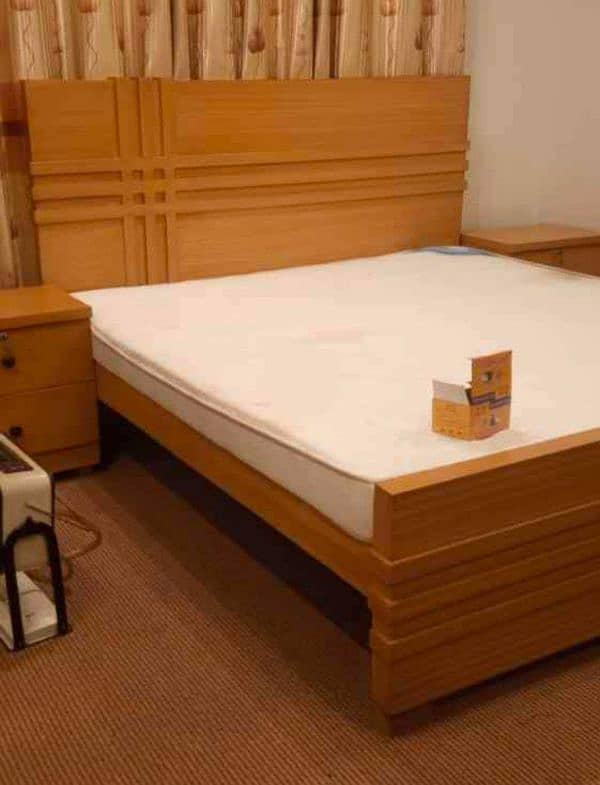 double beds available in full whole sale price 11