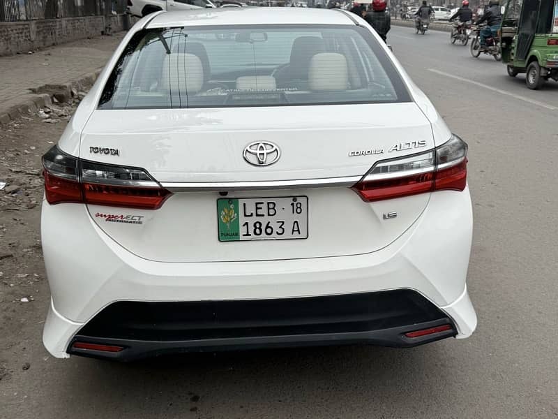 Toyota Corolla Altis 2018 5