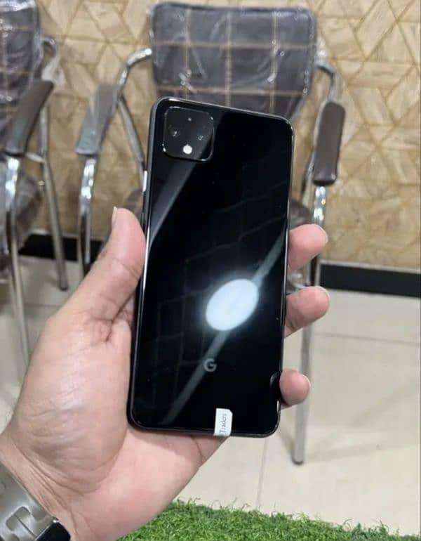 google pixel 4 XL 6/128 1