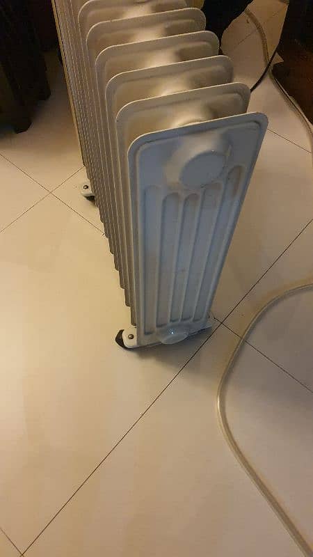 Coleman Oil radiator heater Made in Italy 3