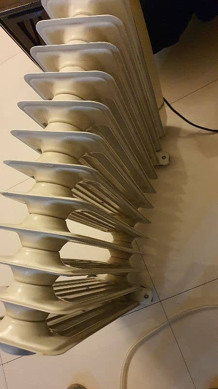 Coleman Oil radiator heater Made in Italy 4