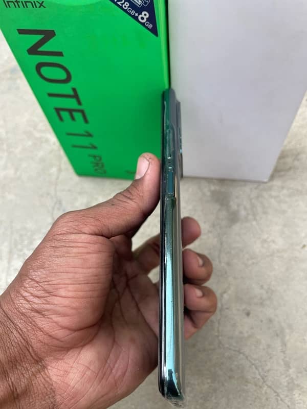 infinix Note 11 pro 8+5 GB /128 GB Dual PTA 4