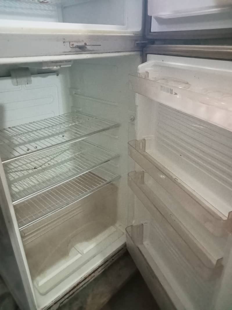 Dawlance fridge for sale 1