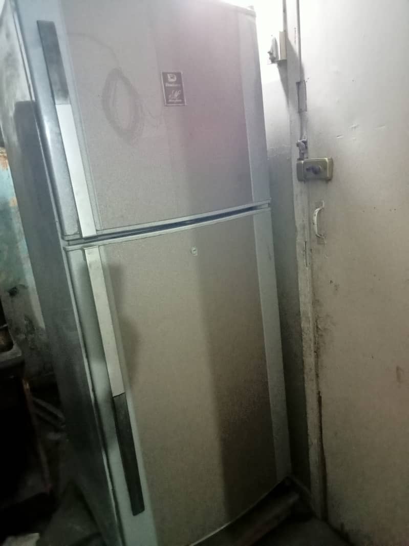 Dawlance fridge for sale 4