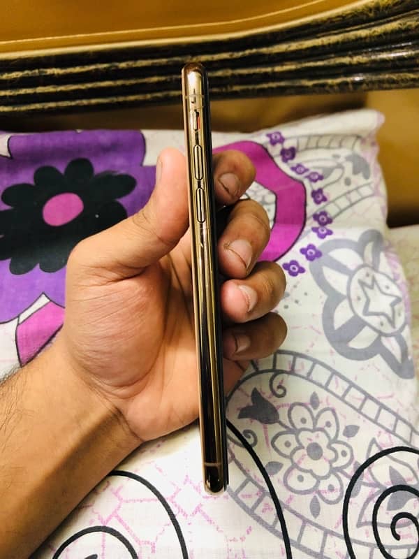 iPhone XS PTA approved 6