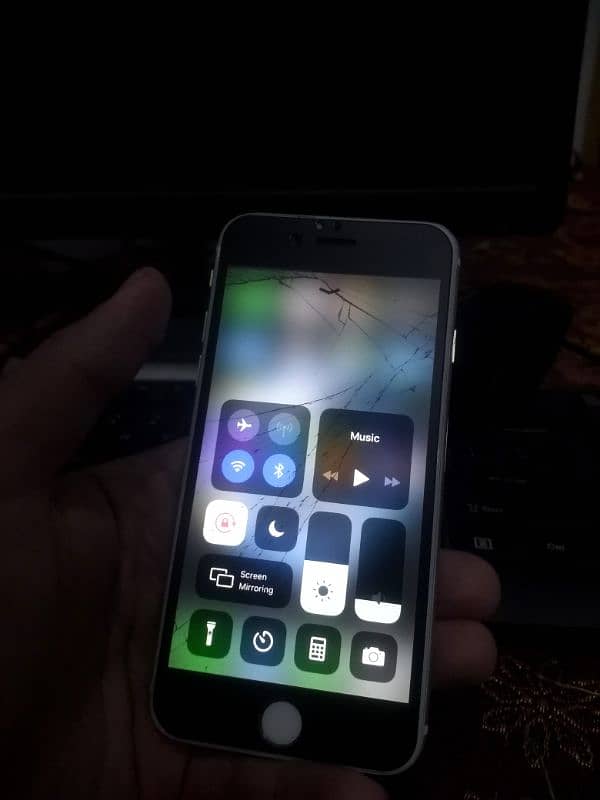 iphone 6 urgent sell 5