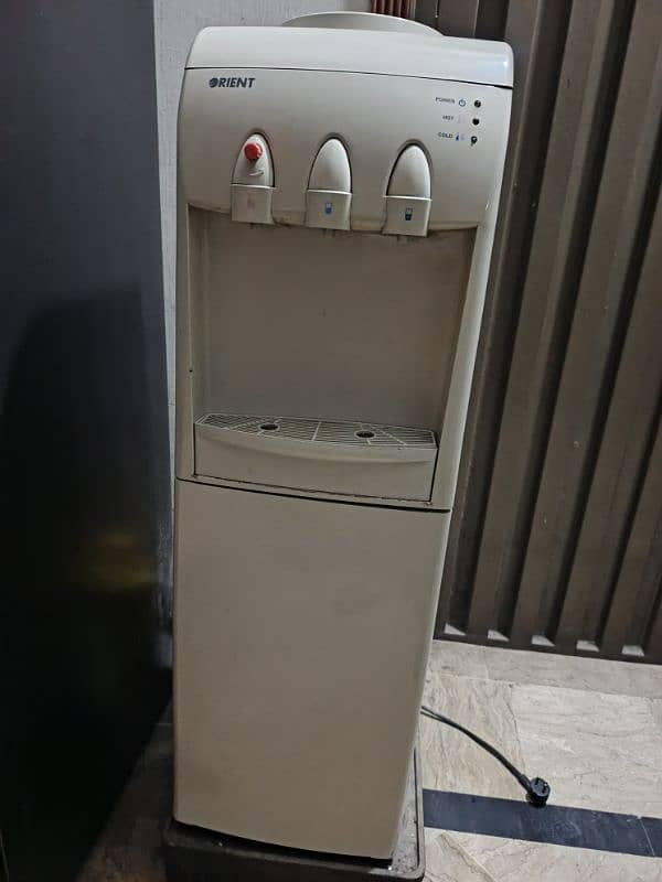 Orient Water Dispenser Refrigerator - 3 Taps - Good Condition 0