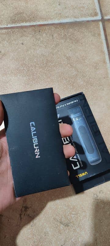 pod / vape uwell caliburn X display with box 4