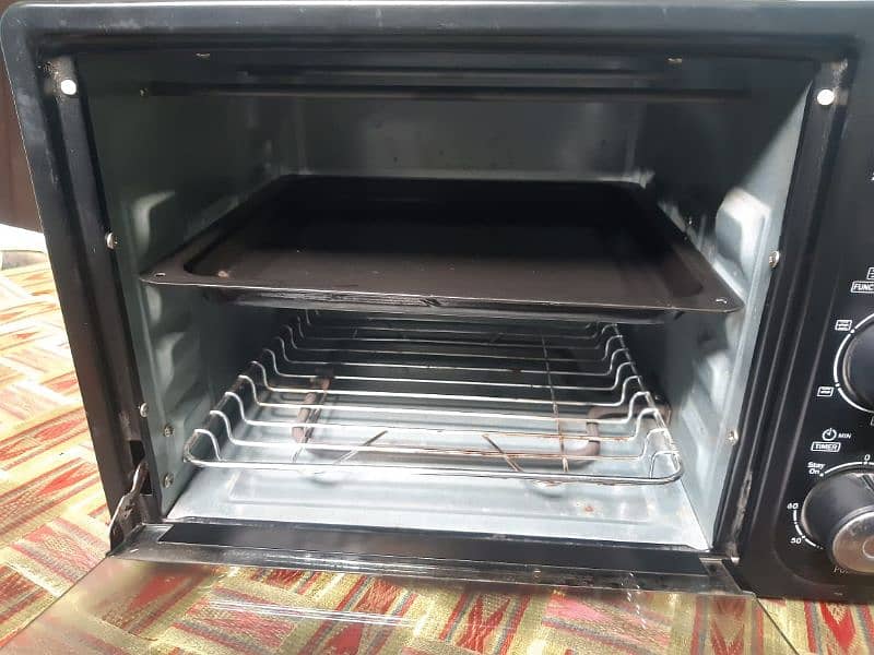 OTG MICRO WAVE OVEN 2